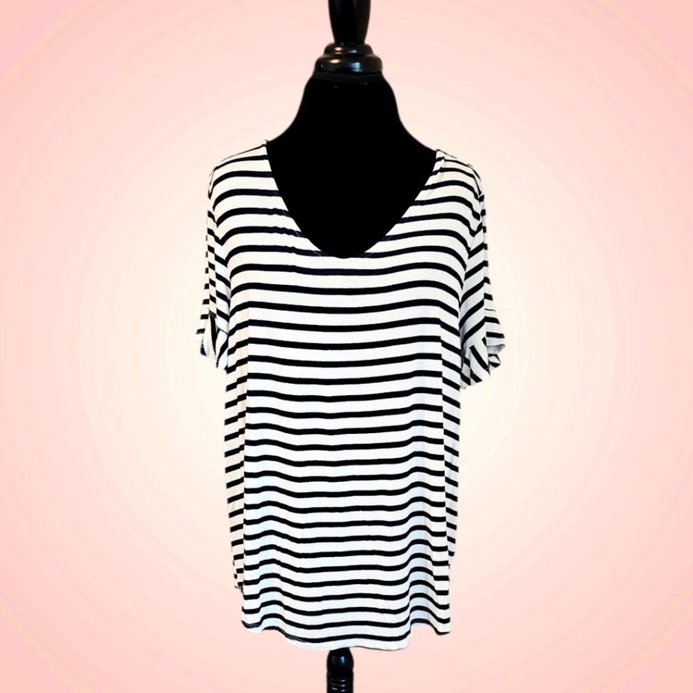 Green Envelope Black and White Top